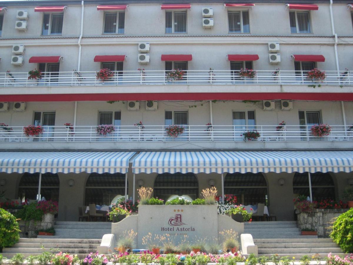 Astoria Hotel 2*